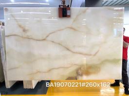 White onyx slab